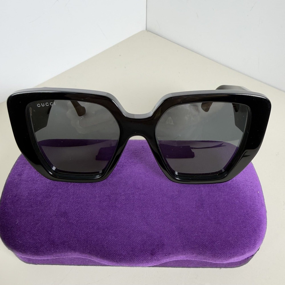 Gucci GG0956S Black Oversized Geometric Cat-Eye Sunglasses